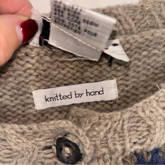 Vintage Talbots Wool Sweater Cardigan Petite Small Hand Knit Snowflakes Trees - Picture 5 of 11